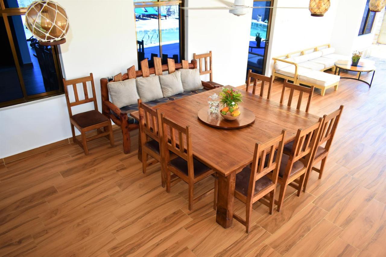 Private Backdoor Villa With Big Swimming Pool And Services Of Chef Included Diani Beach Εξωτερικό φωτογραφία